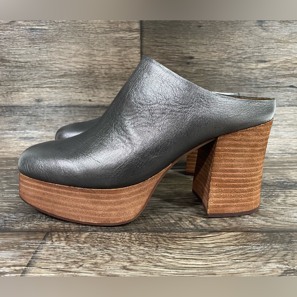 KORK-EASE women's veronica clog shoes platform mule in silver NWOB SZ 10 - Picture 4 of 12
